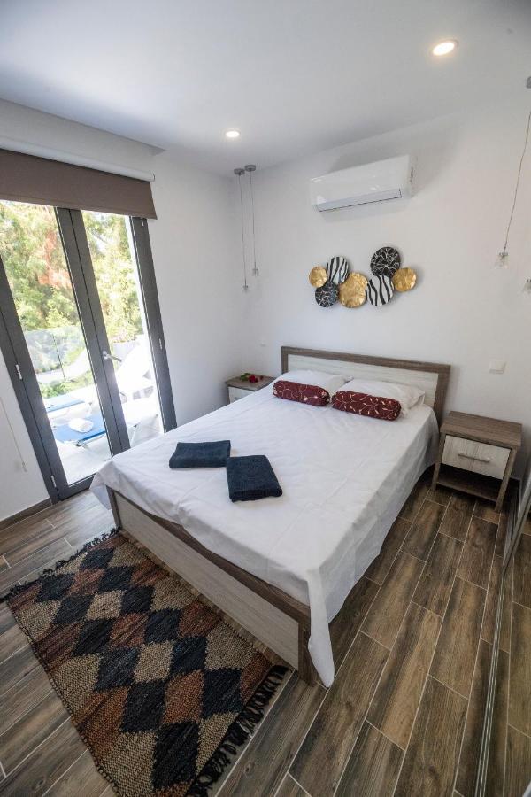 Kato Paphos 1BR near Paphos Harbour/Beach/Sea Exterior foto